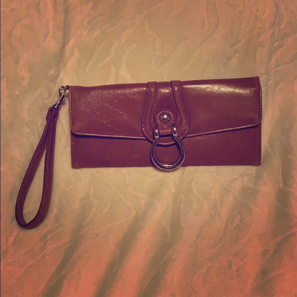Jessica Simpson clutch